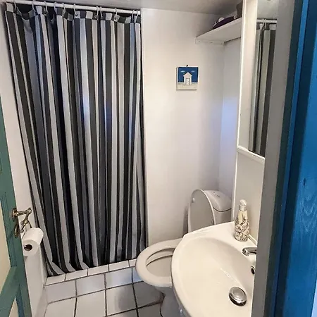 4 Person In Aeroskobing-by Traum * Ærøskøbing